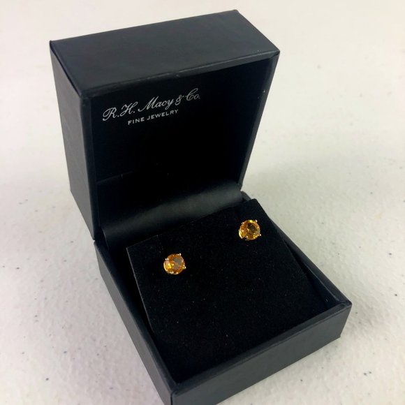 R.H. Macy & Co. Jewelry - BRAND NEW 14k Yellow Gold Citrine Stud Earrings